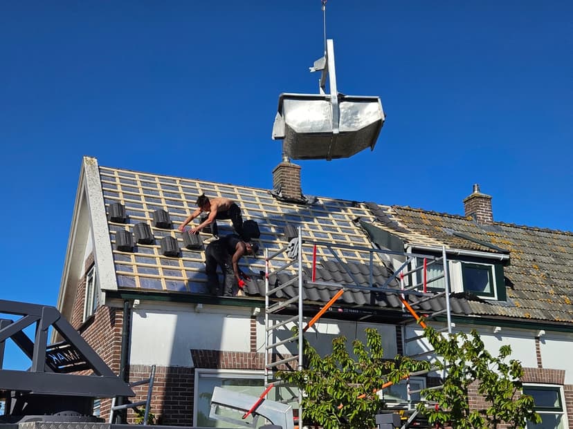 Dakproject in Breda met vernieuwde pannendak-afwerking